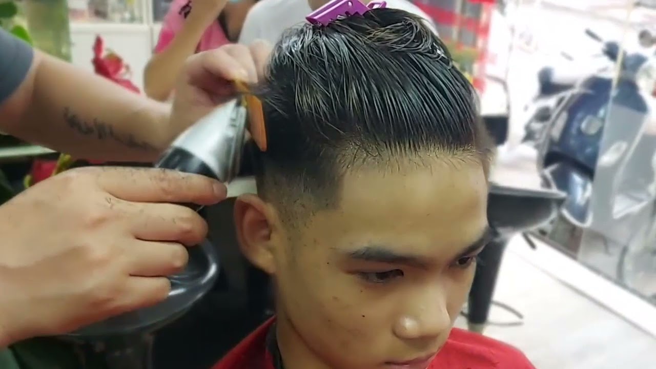 MORRIS MOTLEY  Zuy Minh HairSalon  Man Bun to Top Knot HairStyle  M   Mans Styles